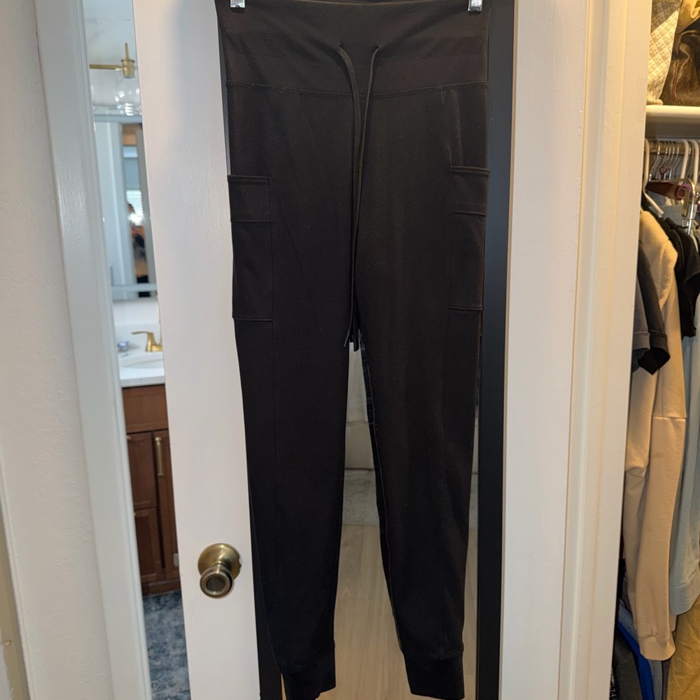 Eddie Bauer Black Drawstring yoga pants